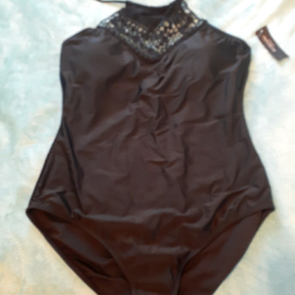 One piece Ambrielle swimsuit nwot